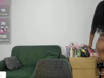 Freechat naomixjones1 on Chaturbate