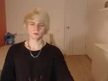 oliver_sweet_ — GOAL: cum cum cum [2400 tokens remaining] Welcome to my room! #21 #teen #young #smoke #twink