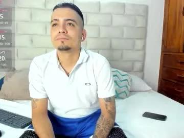 Freechat owensttone on Chaturbate