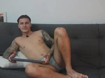 philip_dalton —  play with my patterns 55, 111,222,333,555 // GOAL: WET SHIRT [100 tokens left] #muscle #latino #feet #lovense #bigass