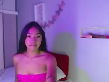 Freechat pocahontas_moon on Chaturbate