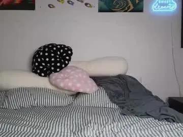 prettiestprincess — TWERK DOGGIE AND RUB KITTY  #blonde #petite #18 [747 tokens remaining]