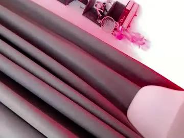 Freechat public_slut_cam on Chaturbate