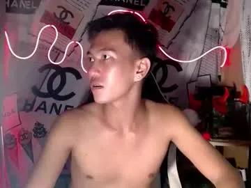 Freechat ralfhuge24 on Chaturbate