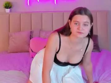 Group renesmy_black on Chaturbate