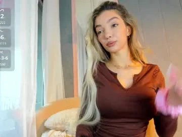 sassyt33n on Chaturbate