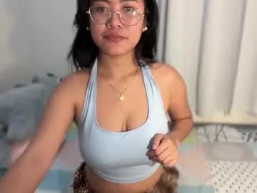 seductive_mariax69 — hopefully someone can appreicate me here, cum and join with meee #asian #pinay #wifematerial #natural #bigboobs [3991 tokens remaining]