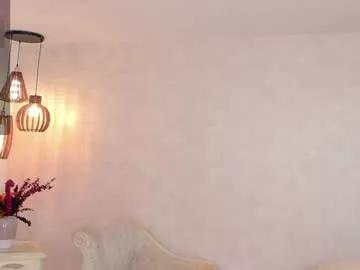 Freechat shantallknowless on Chaturbate