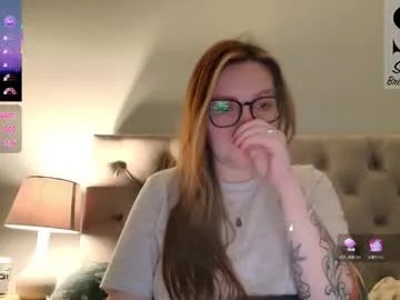 short_sweetpea — Come play with this milf ;) #british #squirt #milf #uk #pregnant #alt #lovense [4999 tokens remaining]