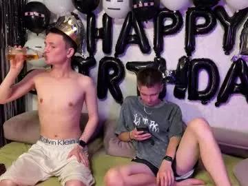 Freechat sky_hunter on Chaturbate