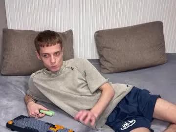 Freechat sky_hunter on Chaturbate
