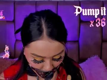 Freechat soffiqueen on Chaturbate