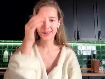 solar_bella on Chaturbate