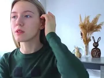 succubelle on Chaturbate