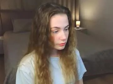 Freechat sundayferrigno on Chaturbate