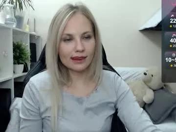 Freechat sunny_bunny6 on Chaturbate