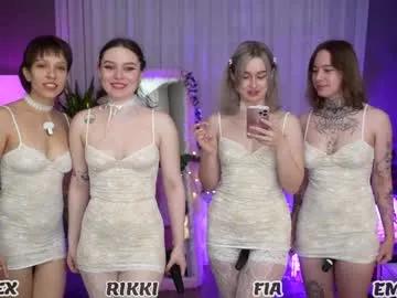 Freechat sunnyfia on Chaturbate