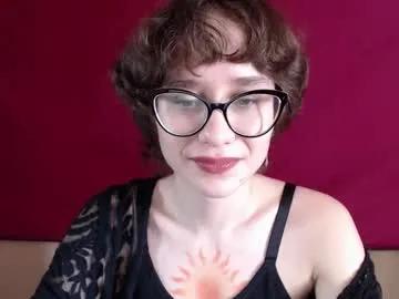 Freechat sunshinehella on Chaturbate