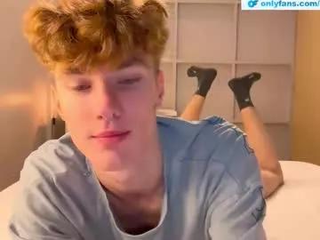 Freechat swoopyboy on Chaturbate