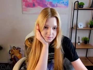 Private sylvia_ortiz on Chaturbate