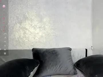 Freechat tashinadoncaster on Chaturbate