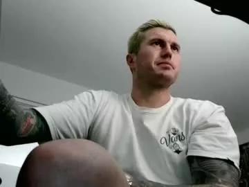 Freechat tattednblonde on Chaturbate
