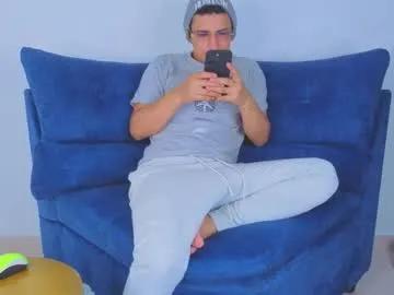 Freechat teddy_cowboy on Chaturbate