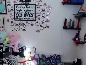 Freechat ten_tickle_pixie on Chaturbate