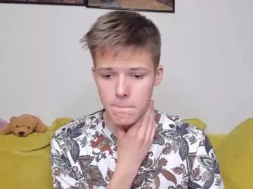 Freechat timytwinkboy on Chaturbate