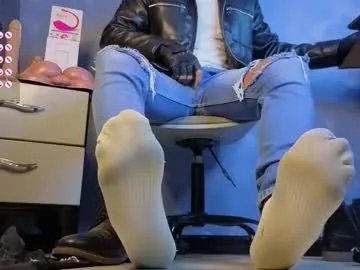 tom_brown12 — Help me to cuming - Goal: ALL MY CUM AND MY YELLOW FOR MY BITCH  [1200 tokens left] #jeans #feet #dirty #leather #socks #feet #jeans #socks #leather #dirty #jeans