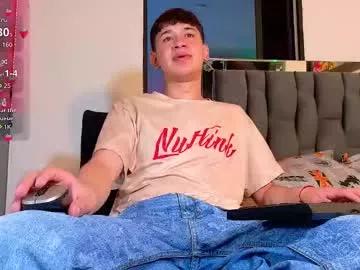Freechat twink_daren on Chaturbate