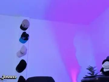 Freechat tyler_jonnes on Chaturbate