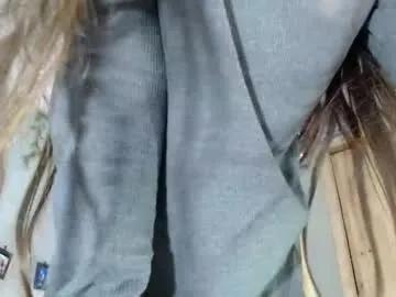 vickyjackson_ — GOAL: Sexy Dance [98 tokens remaining] Welcome to my room! #smoke #bush #tattoo #lovense #skinny