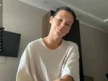 Freechat wildahankin on Chaturbate