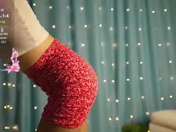 Freechat winaria on Chaturbate