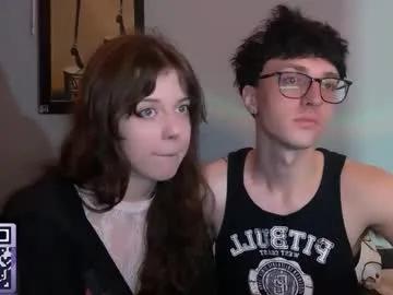 Freechat x_files_t on Chaturbate