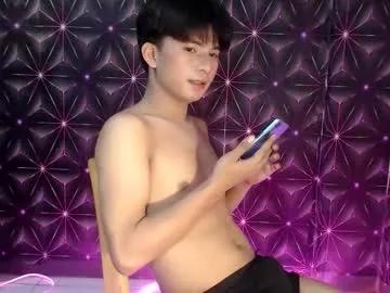 Freechat yami_sukehiroxxx on Chaturbate