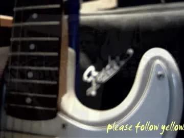 Freechat yellowsnakes on Chaturbate