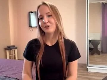 Freechat yourlovelyviki on Chaturbate