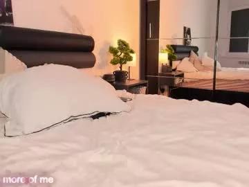 Freechat yourpie_ash on Chaturbate