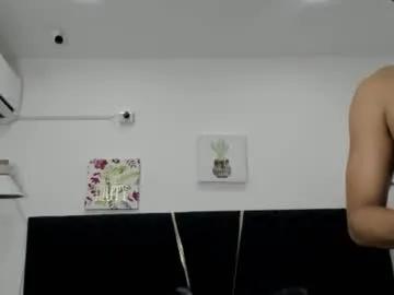 Freechat zeusapollofuck on Chaturbate