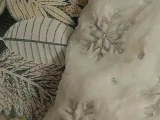 Freechat adele_holter on Flirt4Free