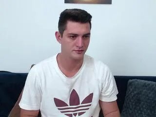 andy_fame on Flirt4Free