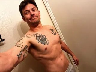 andy_riles on Flirt4Free