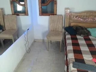 bratz_glloe — Freechat on Flirt4Free