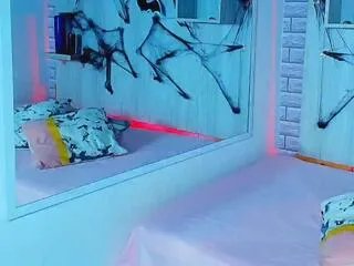 Freechat camila_prieto on Flirt4Free