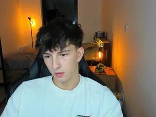 charlie_florenzi on Flirt4Free