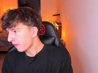 charlie_florenzi on Flirt4Free