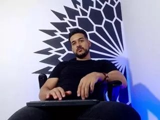 chris_dennis on Flirt4Free