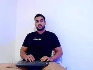 chris_dennis — Away on Flirt4Free